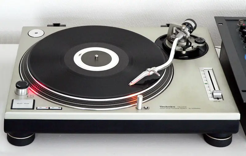 Market find of the year — Technics SL-1200MK2 Turntable for way under comps